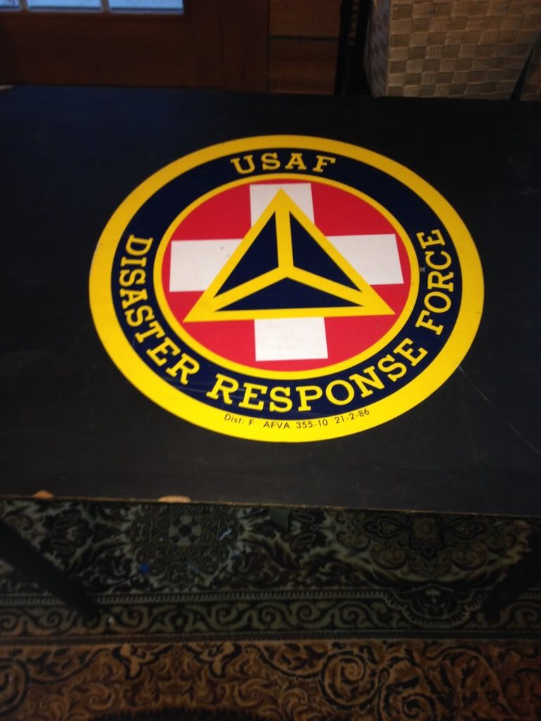 Field table with folding legs NSN 7105002699275