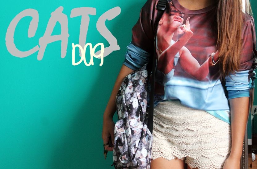 http://www.anunusualstyle.com/2014/09/cats-bag.html