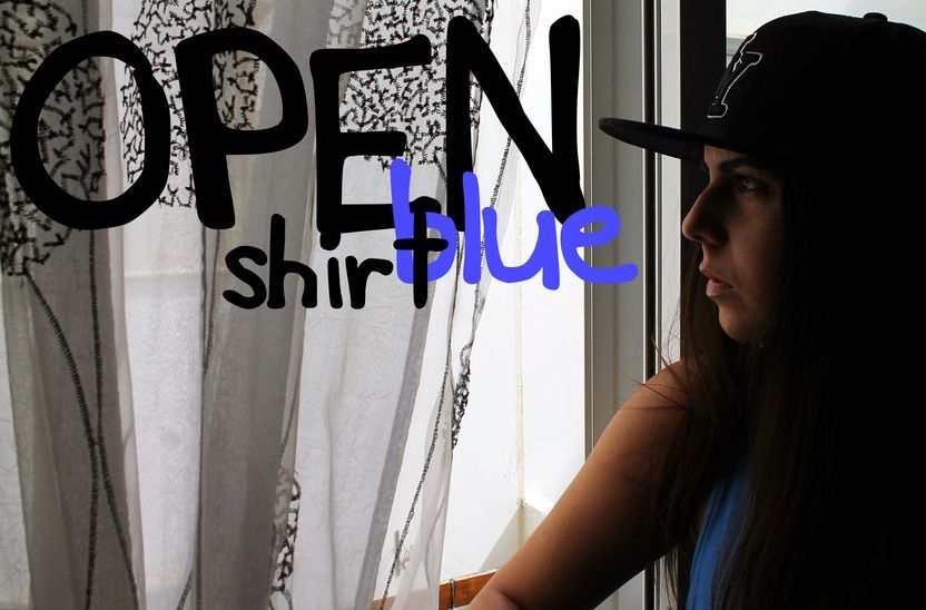 http://www.anunusualstyle.com/2014/10/open-blue-shirt.html