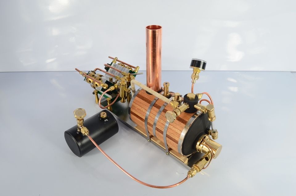 M10V4steam Live Gas Burner Steam Engine + Boiler + Variable Pitch